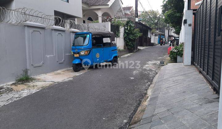 Dijual Rumah Lama Jl Pecandran Kebayoran Baru 2