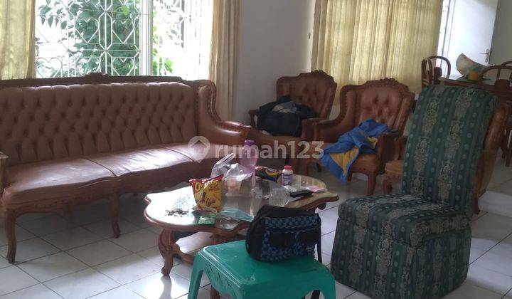 Dijual Villa di Jl Raya Puncak 2