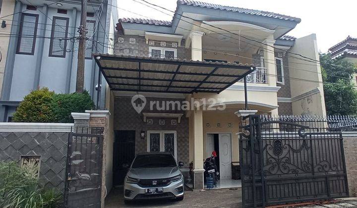 Rumah Murah 2 Lantai Siap Huni dalam Komplek di Duren Sawit 1