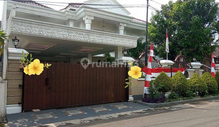 Rumah mewah siap huni strategis di Jatiwaringin Jakarta Timur 1