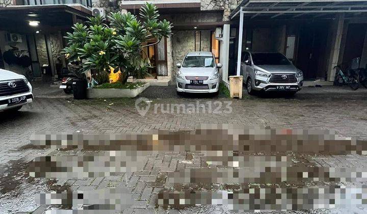 Rumah Mewah siap huni 2 lantai fasilitas lengkap di Jatibening 1