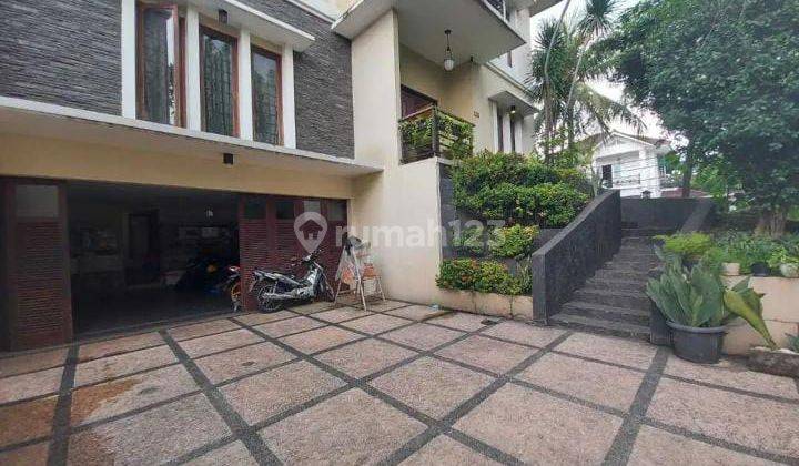 Rumah Cantik Dan Mewah 3 Lt Dalam Townhouse Elit Di Jati Padang  2