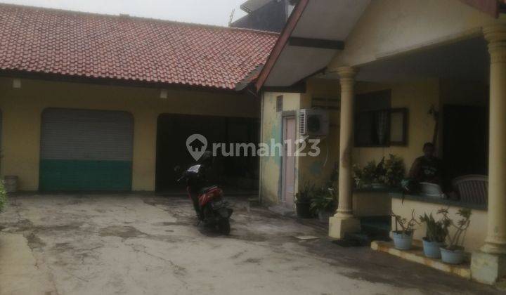 Rumah Lama Lokasi Bagus untuk Hunian dan Usaha Apapun 1