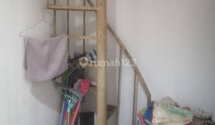 RUMAH CANTIK DAN MURAH DI KOMPLEK DEKAT HERO LEBAK BULUS  2