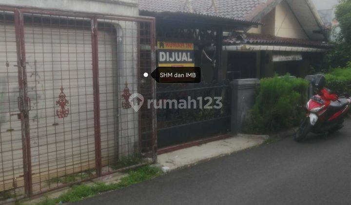 Rumah Lama Ada Kos kosan nya Dalam Komplek Elit di Ulujami 1