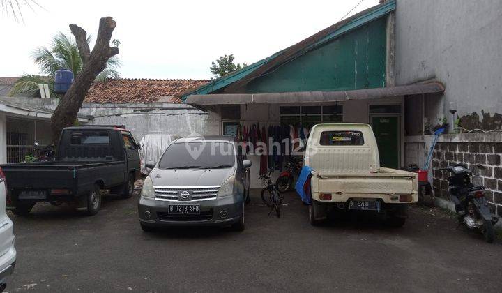 Rumah Tua Hitung Tanah Akses 2 Mobil di Jatiwaringin Bekasi 1