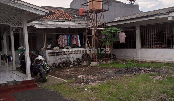 Rumah Tua Hitung Tanah 600 M2 Akses 2 Mobil Di Jatiwaringin  2