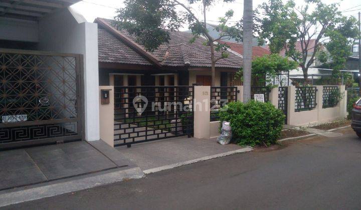 Rumah Cantik dan Murah di Komplek Elit Galaxy Bekasi 1