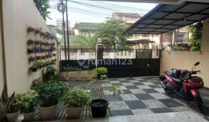 Rumah Cantik Lokasi Strategis di Pancoran Jakarta Selatan  2