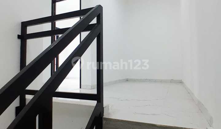 Beautiful and Affordable House in a Strategic Location within a Cluster 2