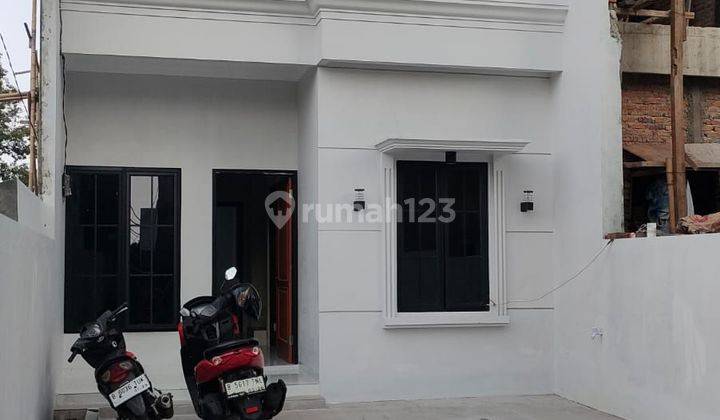 Rumah Cantik Dan Baru Di Cipayung Non Komplek 1