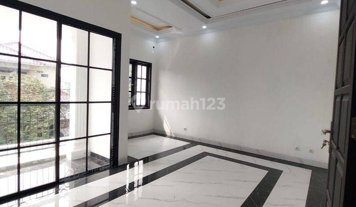 Rumah Cantik Dan Mewah Dalam Komplek Elit Di Kalisari 2