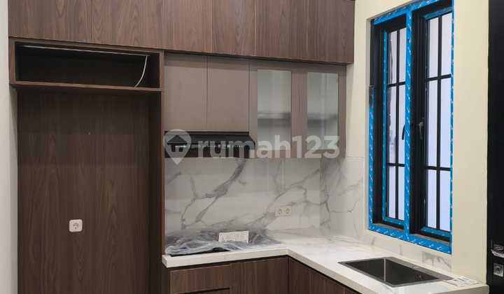 Rumah Mewah Dekat Sekolah Al Azhar & Golf Rawmaangun Dan  2