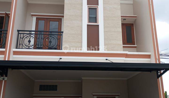 Rumah Mewah 3 Lt Dlm Cluster Dekat Terminal Rambutan & Taman Mini 2