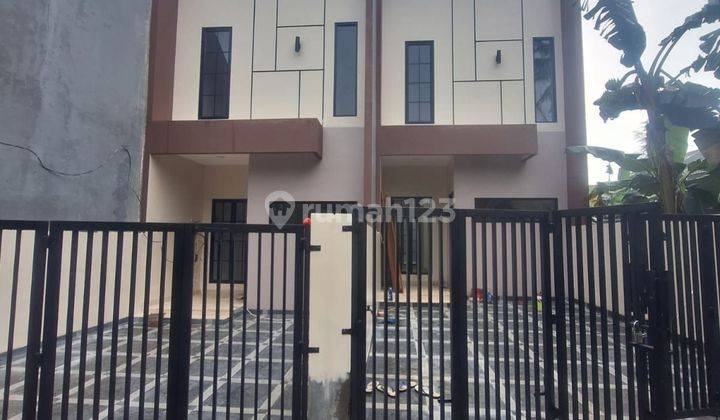 Rumah Cantik Dan Bagus Lokasi Strategis Di Cijantung  2