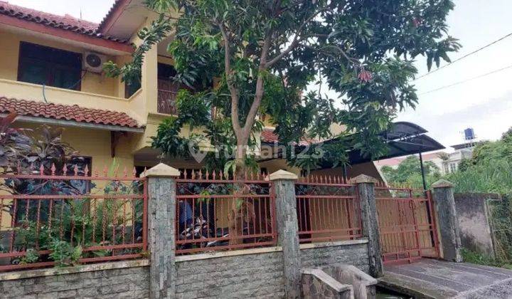 Rumah Cantik Di Komplek Billymoon Pondok Kelapa Jakarta Timur 2