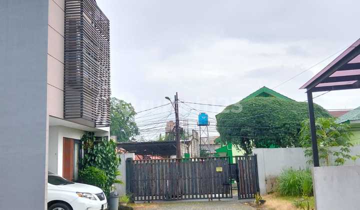 Luxury House with Private Swimming Pool, Safe and Comfortable Location. 2