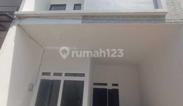 Rumah Kavling Ready 2,5 Lantai di Pondok Ranggon Cipayung Rumah Kavling Ready 2,5 Lantai di Pondok Ranggon Cipayung