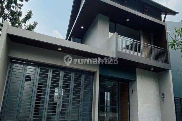 Rumah Dalam Cluster + Swimming Pool Di Sentul City 1