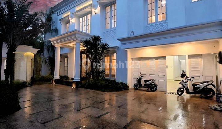 Di Jual Rumah Mewah Sangat Nyaman Untuk di Tinggal Bersama Family 1