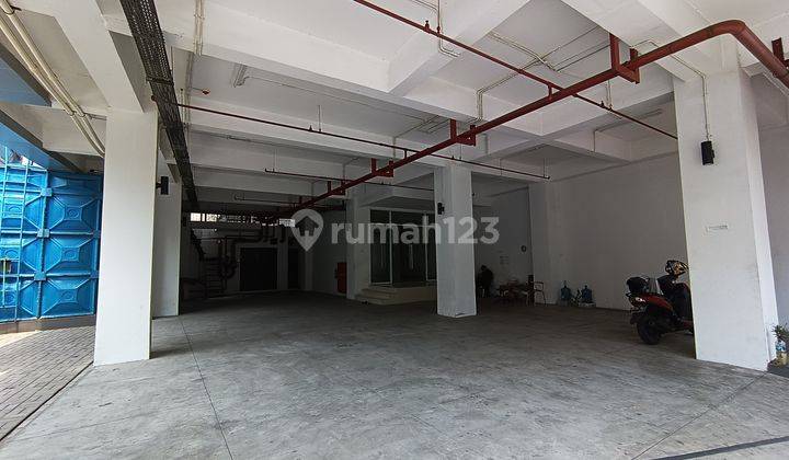 Disewakan Gedung 7 Lantai di Kawasan Menteng Area Jakarta Pusat  2