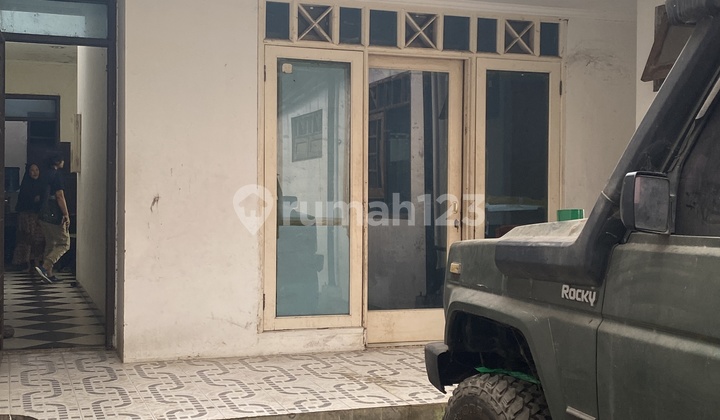 Rumah SHM Lokasi Strategis Lingkungan Nyaman Rumah SHM Lokasi Strategis Lingkungan Nyaman