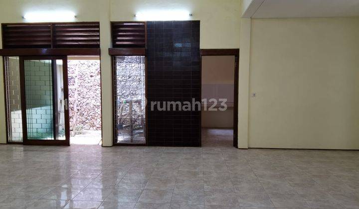 Rumah Bangunan Vintage Harga Njop Sudah Shm 1