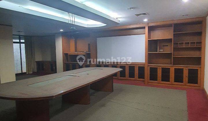 Gedung 4 Lantai Shm Area Strategis di Mneteng 2