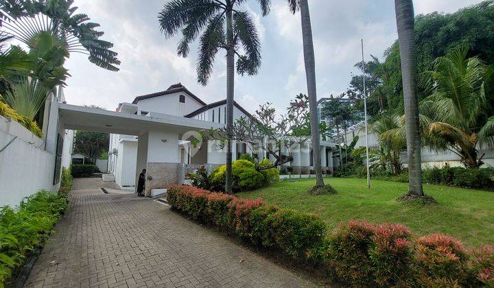 Rumah Hunian 2 Lantai Golf Course View, Pondok Pinang 2