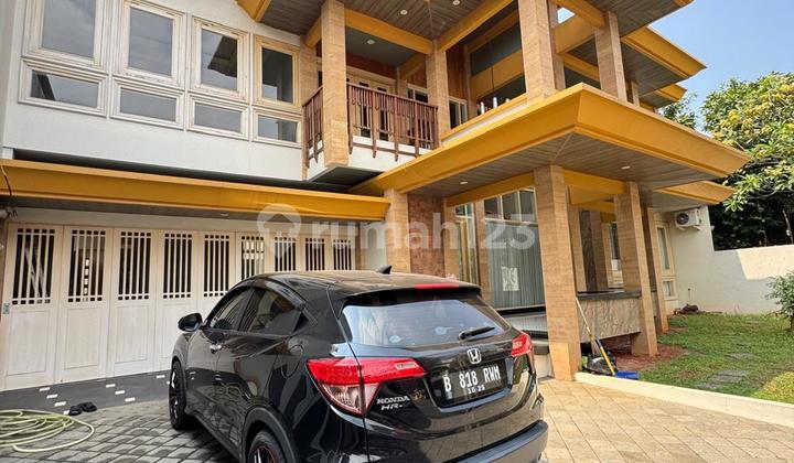 Rumah Mewah di Cipinang Cempedak, Dekat Stasiun + Uki