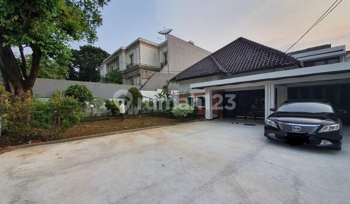 Disewakan Rumah 2 Lantai Cocok Untuk Silent/Back Office Disewakan Rumah 2 Lantai Cocok Untuk Silent/Back Office