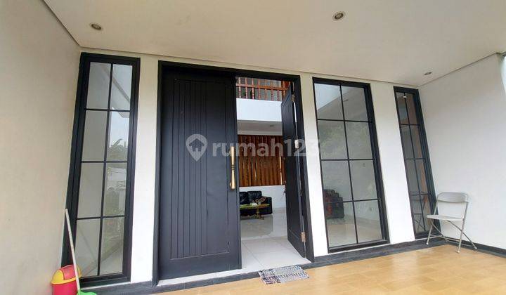 Rumah Brand New, Posisi Hook, Akses Jalan Lebar 2