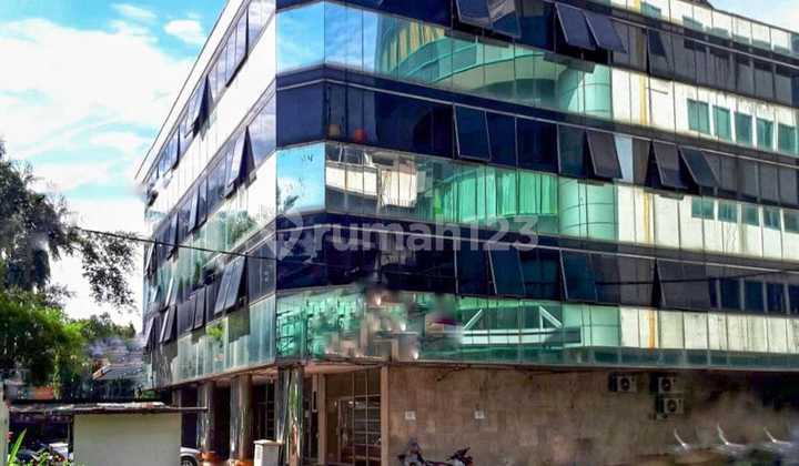 Dijual Gedung Komersial di Menteng Harga Mendekati NJOP