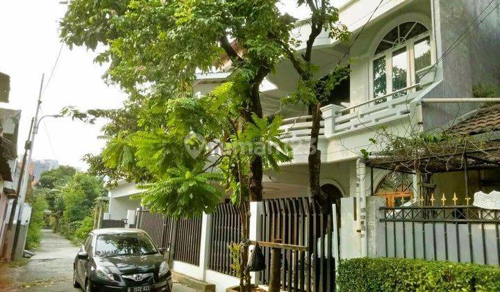 Rumah Di Jual Di Jakarta Pusat Shm 3 Lantai 1