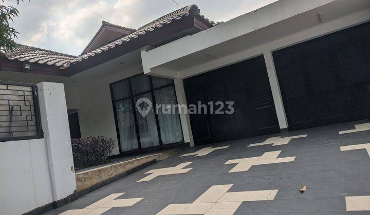 House For Rent At Patra Kuningan 1