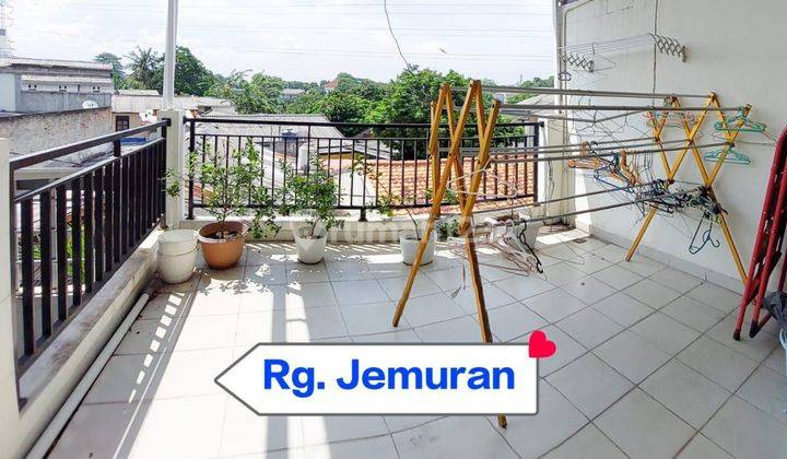 For Sale Lokasi Pejaten ,pasar Minggu 2 Lantai Shm 2