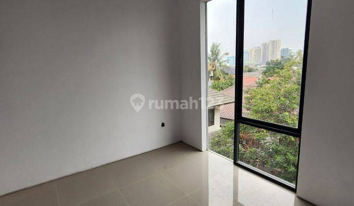 FOR SALE BRAND NEW TOWN HOUSE 2