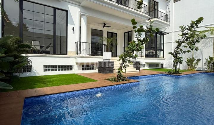 House In Exclusive Kemang Area For Sell 2
