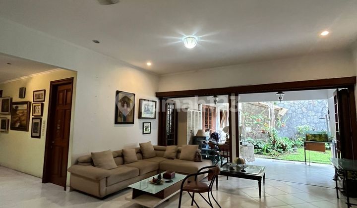 Rumah di Jual di Kemang Dalam 2