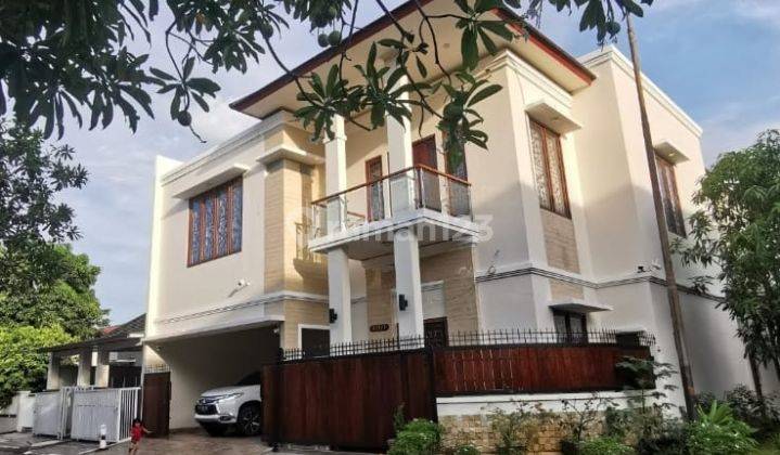 Di Jual Rumah Mewah Full Furnish Di Kota Tangerang SHM 1