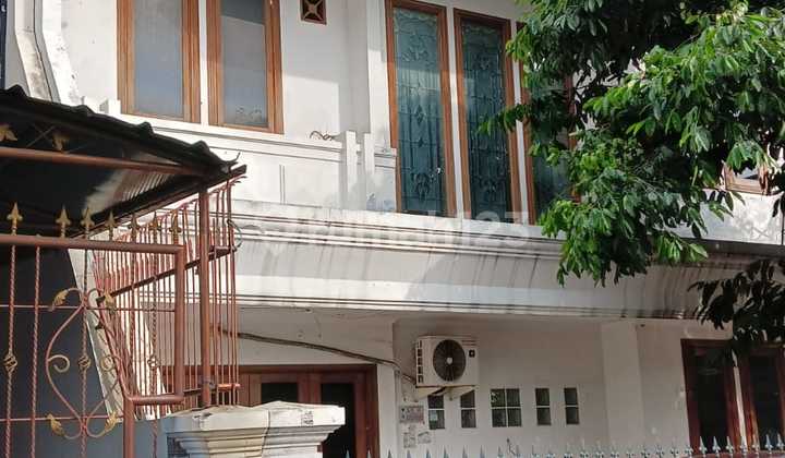 Di Jual Rumah ,Kebon Jeruk Area