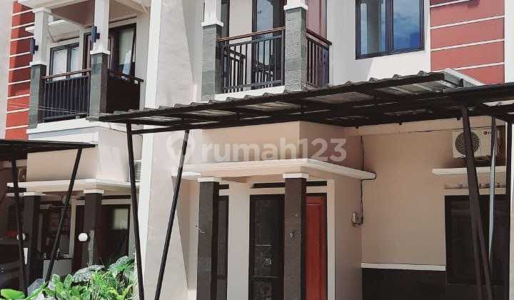 Rumah 2 Lantai Cantik Dan Modern Di Pamulang Tangsel 800 Jutaan
