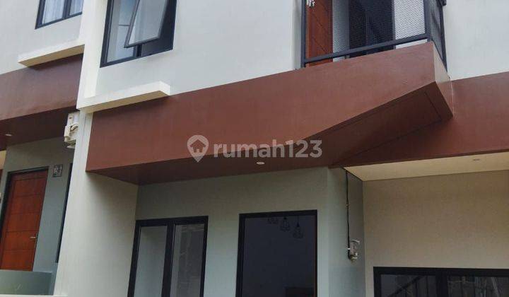 Rumah cluster cantik 2 lantai harga murah di Depok Kalimulya 1