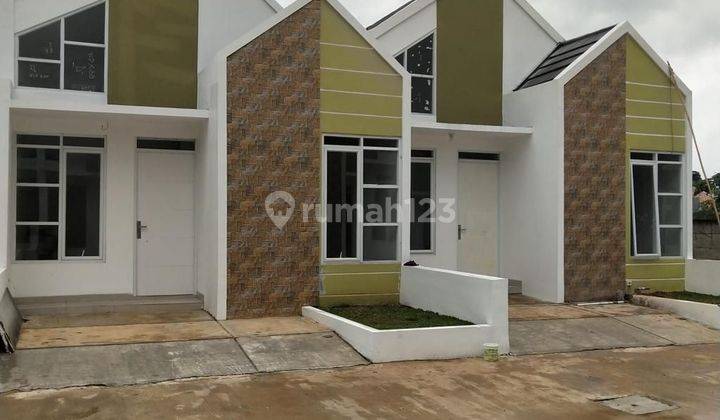 Rumah konsep Mezzanine berlokasi samping perumahan Citra Grand Cibubur 1