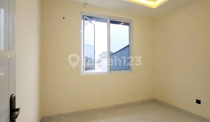 Rumah Siap Huni Tanah Luas Di Kalimulya Dekat Gdc Depok Cuma 5 Menit Ke St Depok Lama 2