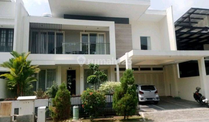 Dijual Rumah 2 Lantai Siap Huni Di Kawasan Elit Perumahan Candi Golf 1