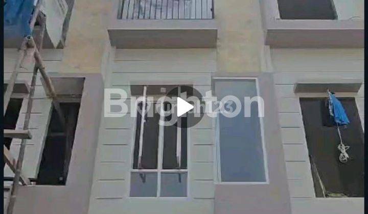 RUMAH BARU FURNISHED 4 LANTAI DI TAMAN RATU JAKARTA BARAT 1