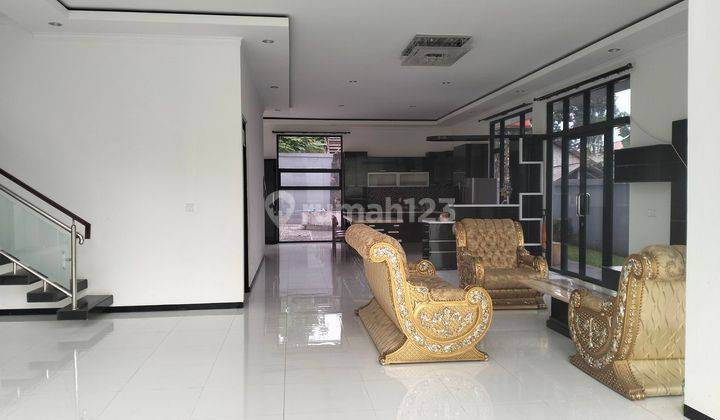 Rumah Vila view keren citylight, hawa sejuk, potensi disewakan, SHM 2