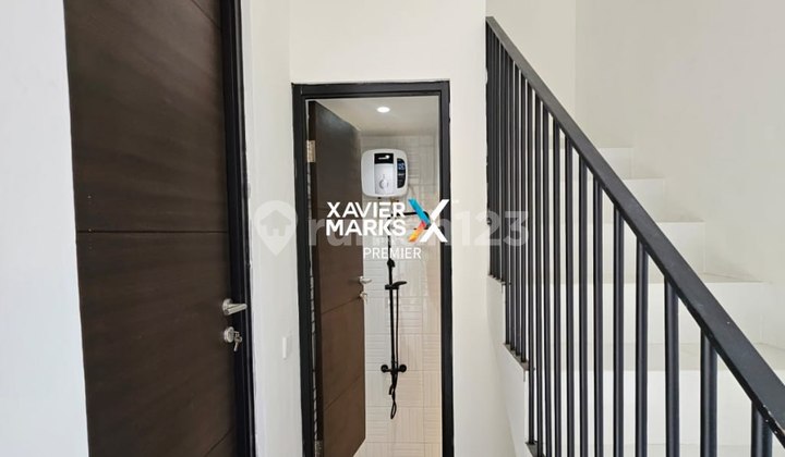 New Condition Modern Minimalist House on Jl. Ikan Cakalang, Blimbing Malang 2