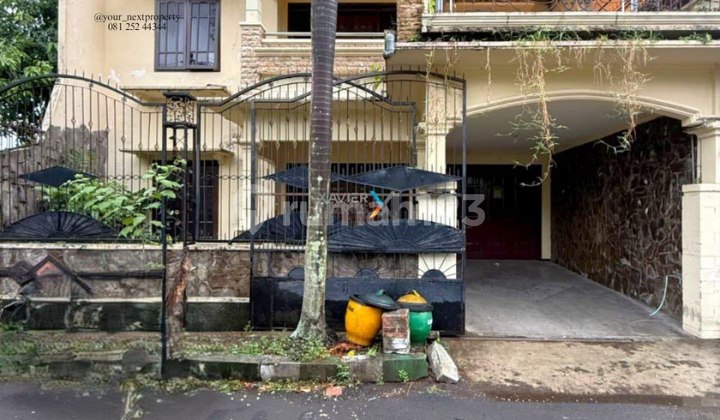 Semi-Furnished House on Bunga-Bunga Street, Lowokwaru, Malang Semi-Furnished House on Bunga-Bunga Street, Lowokwaru, Malang